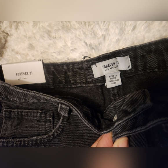 Ripped jean shorts - Picture 6 of 11